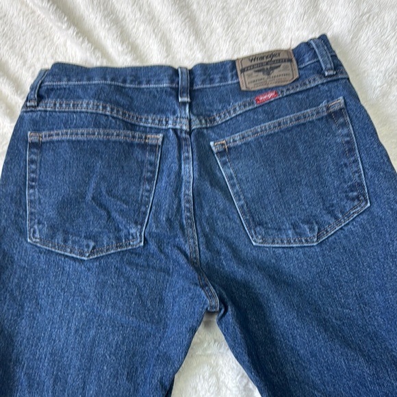 Wrangler Blue Relaxed Jeans Classic Style 32X32 - Picture 2 of 6